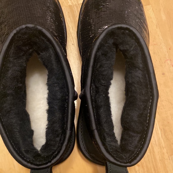 Ugg ultra mini boots - Picture 6 of 7